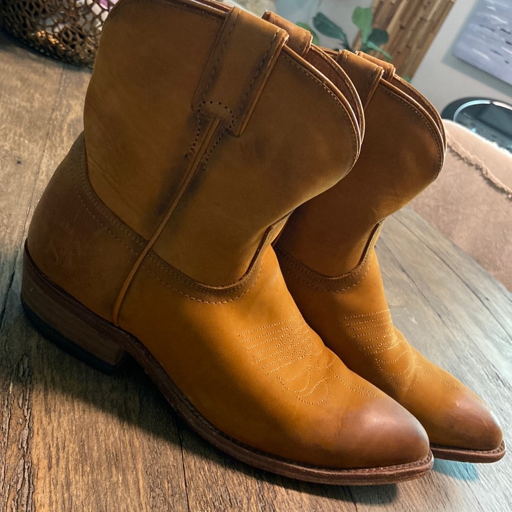 FRYE cowboy ankle boots
